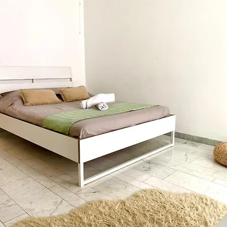 Studio Climatise Centre Parking Gratuit Apartman *